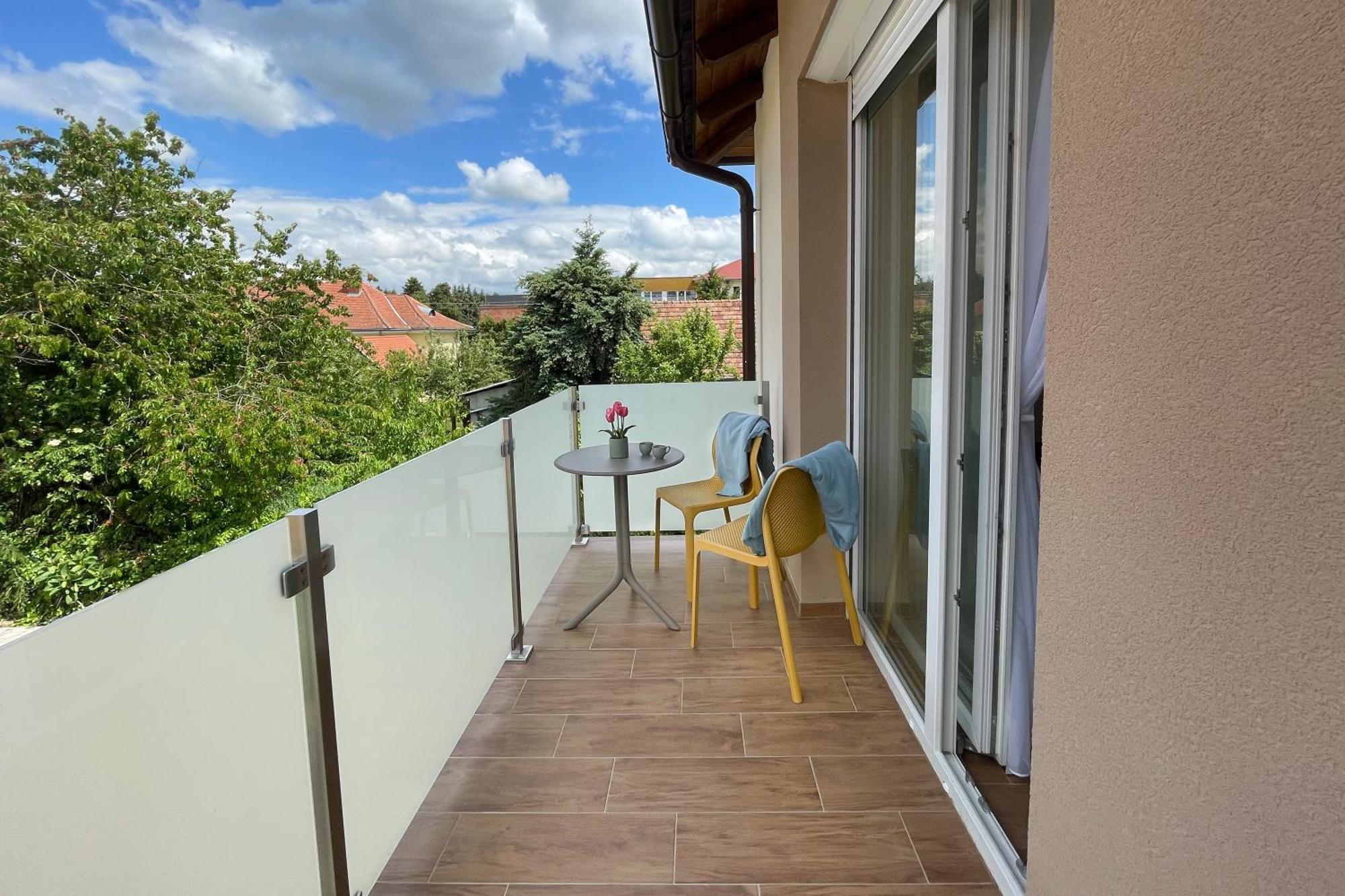 Silentium Premium Apartman Sárvár Buitenkant foto